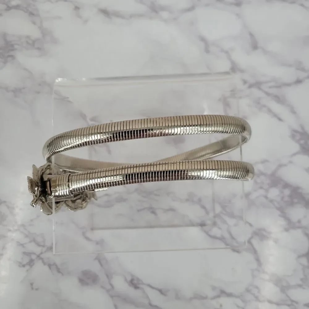 Vintage 80s Silver Toned Slinky Stretch Women's Belt with Rose Buckles Sleek